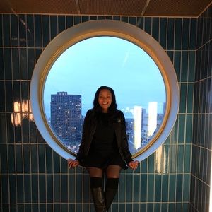 Meet your Posher, Allyena